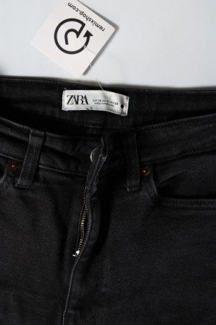 Дамски дънки Zara, Размер M, Цвят Черен, Цена 35,90 лв.