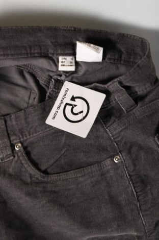 Дамски джинси, Размер M, Цвят Сив, Цена 4,93 лв.