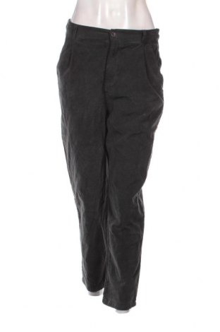 Pantaloni de velvet de femei Amata, Mărime M, Culoare Gri, Preț 31,58 Lei