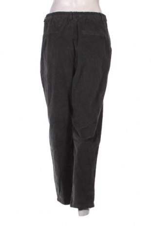 Pantaloni de velvet de femei Amata, Mărime M, Culoare Gri, Preț 31,58 Lei