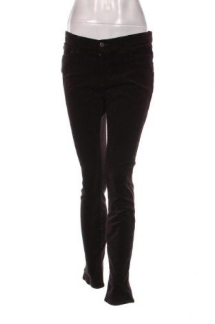 Дамски джинси J Brand, Размер M, Цвят Кафяв, Цена 14,40 лв.