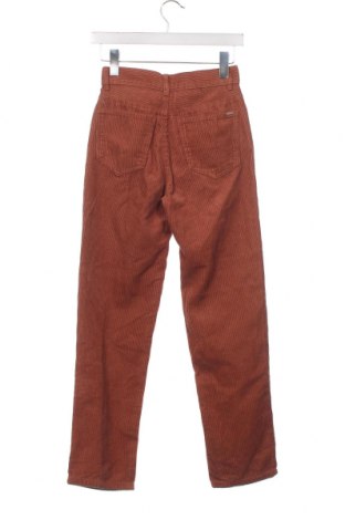 Γυναικείο κοτλέ παντελόνι Pull&Bear, Μέγεθος XS, Χρώμα Κόκκινο, Τιμή 10,67 €