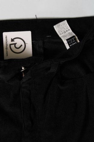Дамски джинси SHEIN, Размер M, Цвят Черен, Цена 8,41 лв.