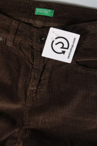 Pantaloni de velvet de femei United Colors Of Benetton, Mărime XS, Culoare Maro, Preț 30,59 Lei