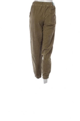Pantaloni de velvet de femei United Colors Of Benetton, Mărime L, Culoare Verde, Preț 305,92 Lei