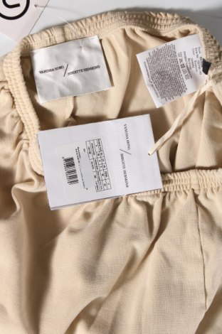 Γυναικείο κοντό παντελόνι, Μέγεθος S, Χρώμα  Μπέζ, Τιμή 9,27 €