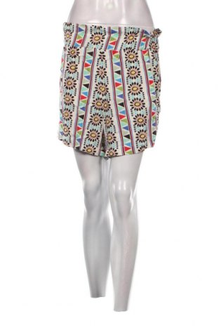 Γυναικείο κοντό παντελόνι, Μέγεθος S, Χρώμα Πολύχρωμο, Τιμή 6,07 €