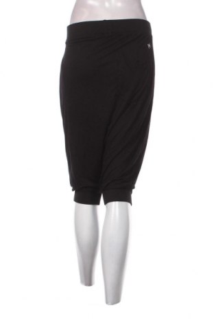 Γυναικείο κοντό παντελόνι, Μέγεθος S, Χρώμα Πολύχρωμο, Τιμή 5,19 €