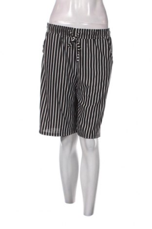 Γυναικείο κοντό παντελόνι, Μέγεθος XL, Χρώμα Πολύχρωμο, Τιμή 6,49 €
