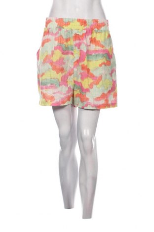 Γυναικείο κοντό παντελόνι, Μέγεθος L, Χρώμα Πολύχρωμο, Τιμή 5,55 €
