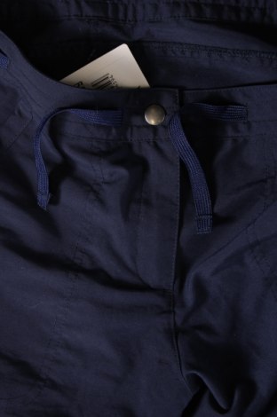 Дамски къс панталон, Размер M, Цвят Син, Цена 10,56 лв.
