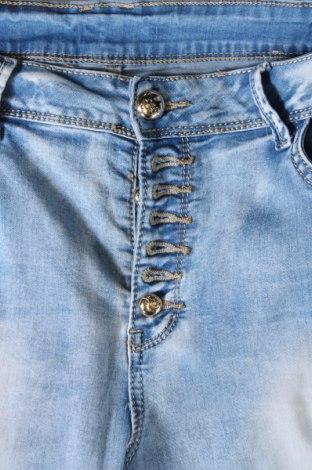 Damen Shorts, Größe XL, Farbe Blau, Preis 15,84 €