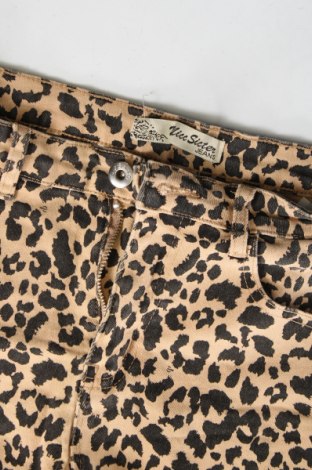 Γυναικείο κοντό παντελόνι, Μέγεθος XS, Χρώμα  Μπέζ, Τιμή 6,92 €