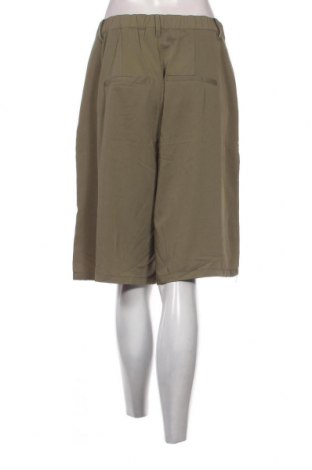 Damen Shorts, Größe M, Farbe Grün, Preis 13,22 €