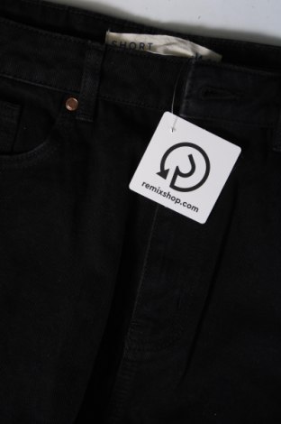 Дамски къс панталон, Размер L, Цвят Черен, Цена 31,00 лв.