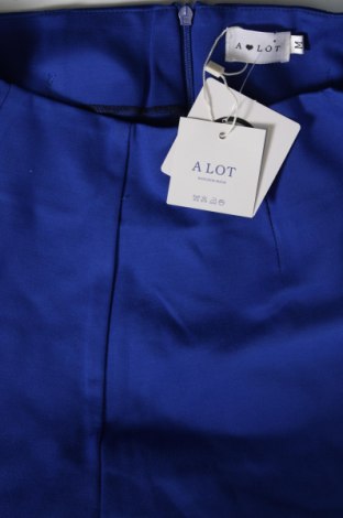 Damen Shorts, Größe M, Farbe Blau, Preis 21,57 €