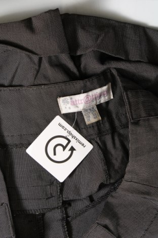 Γυναικείο κοντό παντελόνι Attr@ttivo, Μέγεθος M, Χρώμα Γκρί, Τιμή 8,87 €
