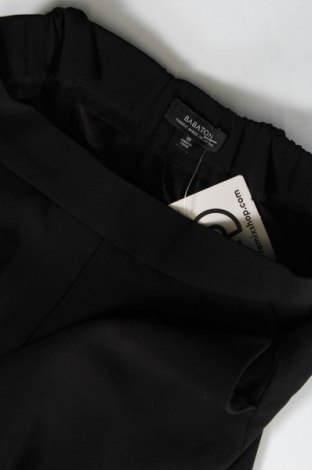 Дамски къс панталон Babaton, Размер XS, Цвят Черен, Цена 48,00 лв.