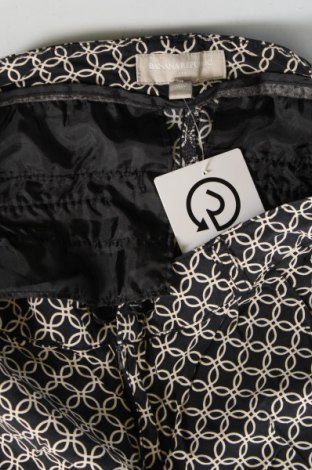 Γυναικείο κοντό παντελόνι Banana Republic, Μέγεθος S, Χρώμα Μαύρο, Τιμή 13,70 €