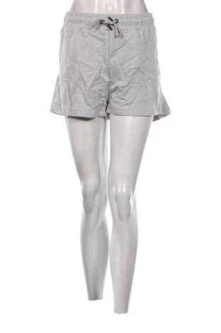 Γυναικείο κοντό παντελόνι Bench, Μέγεθος XL, Χρώμα Γκρί, Τιμή 17,86 €