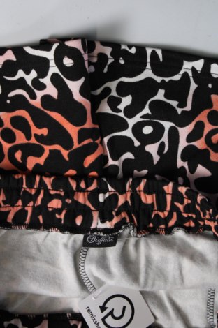 Дамски къс панталон Buffalo, Размер M, Цвят Многоцветен, Цена 13,86 лв.