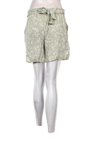 Damen Shorts C&A, Größe M, Farbe Grün, Preis € 13,22