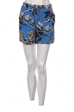 Γυναικείο κοντό παντελόνι C&A, Μέγεθος S, Χρώμα Πολύχρωμο, Τιμή 5,05 €