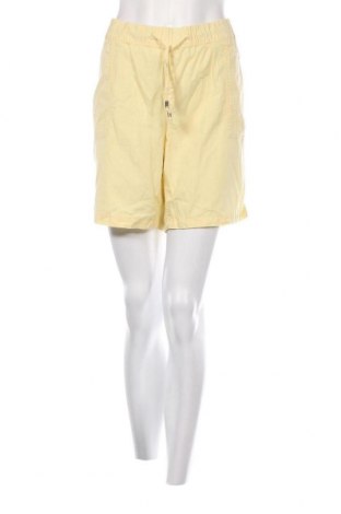 Pantaloni scurți de femei C&A, Mărime XL, Culoare Galben, Preț 37,50 Lei