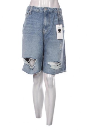 Γυναικείο κοντό παντελόνι Calvin Klein Jeans, Μέγεθος XXL, Χρώμα Μπλέ, Τιμή 43,47 €