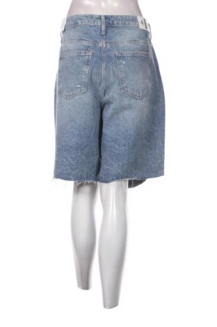 Дамски къс панталон Calvin Klein Jeans, Размер XXL, Цвят Син, Цена 81,29 лв.