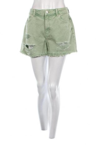 Γυναικείο κοντό παντελόνι Clockhouse, Μέγεθος L, Χρώμα Πράσινο, Τιμή 10,55 €