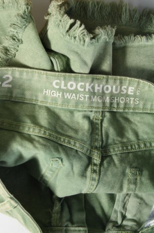 Damen Shorts Clockhouse, Größe L, Farbe Grün, Preis € 21,57