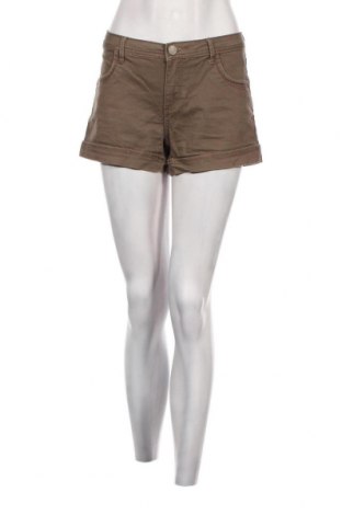 Pantaloni scurți de femei Colours Of The World, Mărime S, Culoare Maro, Preț 19,95 Lei