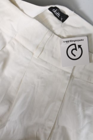 Дамски къс панталон Dotti, Размер M, Цвят Бял, Цена 19,00 лв.