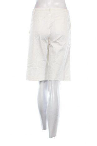 Дамски къс панталон Escada Sport, Размер M, Цвят Бял, Цена 53,40 лв.