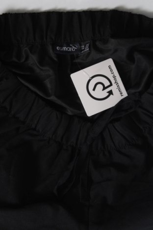 Γυναικείο κοντό παντελόνι Esmara, Μέγεθος S, Χρώμα Μαύρο, Τιμή 4,35 €