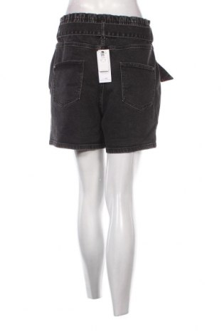 Дамски къс панталон Etam, Размер M, Цвят Сив, Цена 77,00 лв.