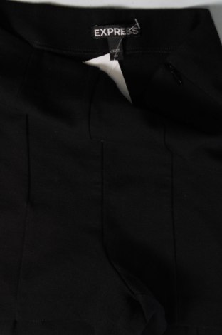 Дамски къс панталон Express, Размер XXS, Цвят Черен, Цена 19,38 лв.