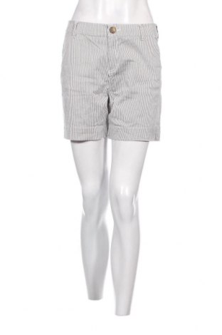 Γυναικείο κοντό παντελόνι F&F, Μέγεθος S, Χρώμα Πολύχρωμο, Τιμή 4,70 €