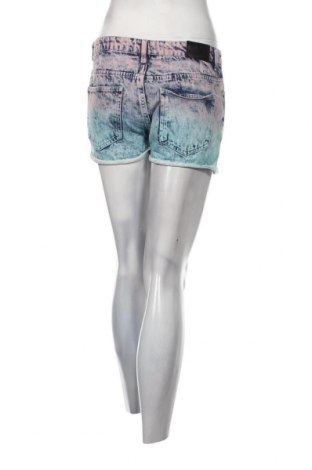 Дамски къс панталон Fb Sister, Размер M, Цвят Многоцветен, Цена 9,60 лв.