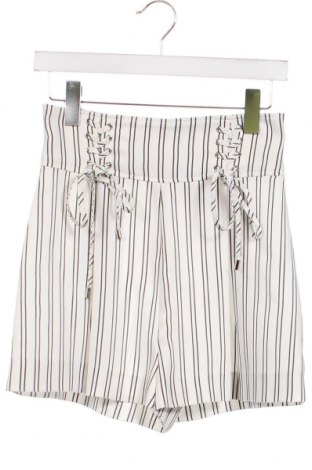 Damen Shorts Guess, Größe XS, Farbe Weiß, Preis 29,33 €