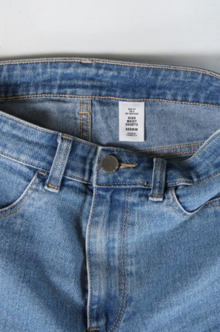 Дамски къс панталон H&M, Размер XS, Цвят Син, Цена 18,82 лв.