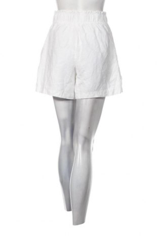 Дамски къс панталон H&M, Размер S, Цвят Екрю, Цена 22,00 лв.