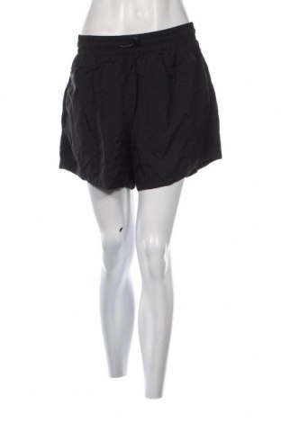 Pantaloni scurți de femei H&M Sport, Mărime M, Culoare Negru, Preț 28,13 Lei