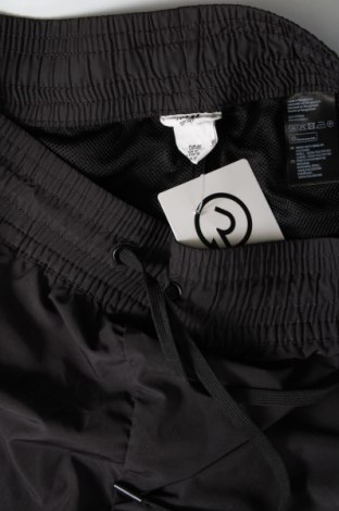 Pantaloni scurți de femei H&M Sport, Mărime M, Culoare Negru, Preț 26,93 Lei