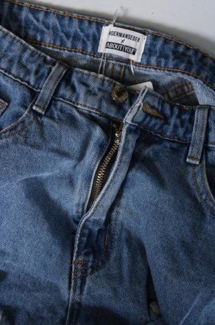 Pantaloni scurți de femei Hoermanseder x About You, Mărime S, Culoare Albastru, Preț 253,29 Lei