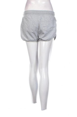 Pantaloni scurți de femei Hummel, Mărime L, Culoare Gri, Preț 63,78 Lei