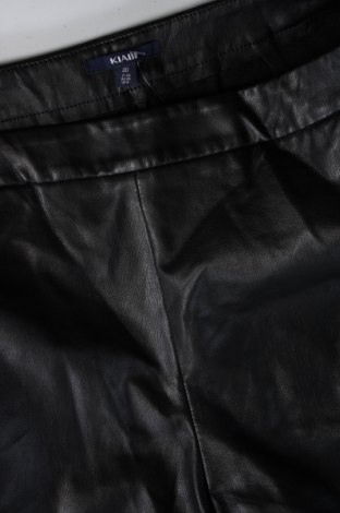 Дамски къс панталон Kiabi, Размер M, Цвят Черен, Цена 19,00 лв.