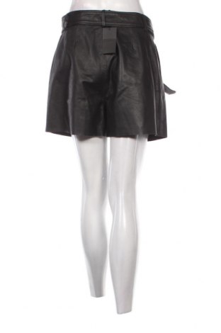 Γυναικείο κοντό παντελόνι Kookai, Μέγεθος M, Χρώμα Μαύρο, Τιμή 30,06 €
