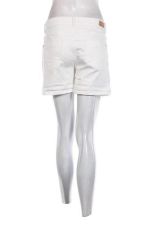 Дамски къс панталон Kookai, Размер M, Цвят Бял, Цена 54,54 лв.
